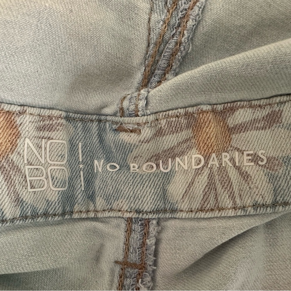 No Boundaries Light Blue Floral Denim Overalls - Picture 2 of 5